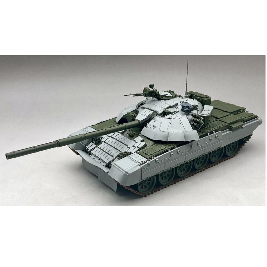 Amusing 35A067 1/35 T-72AMT Uk - Model Kit Ukraine 评论和价格