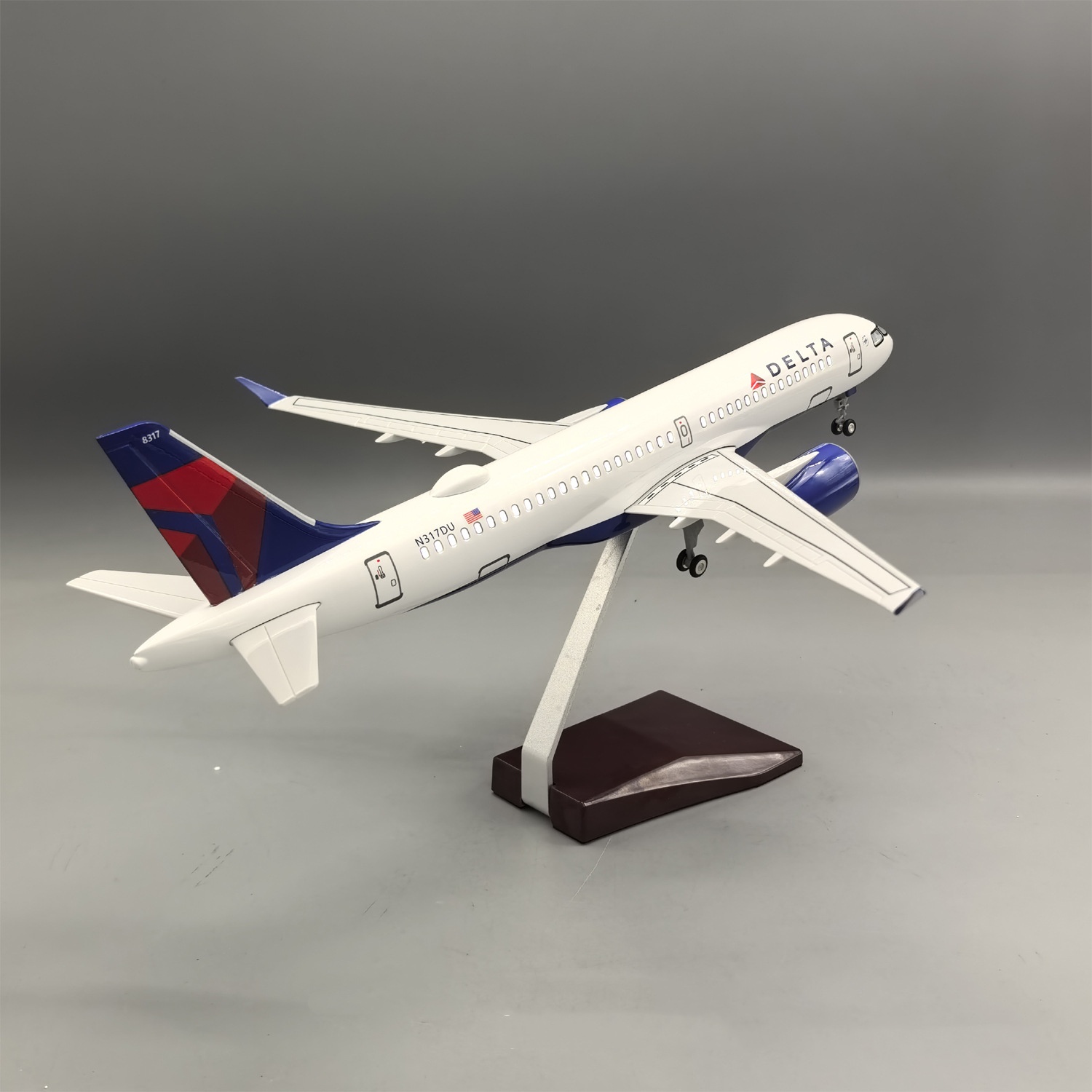 1/100 Scale Delta Air A220-300 - Model Kit Aircraft 评论和价格